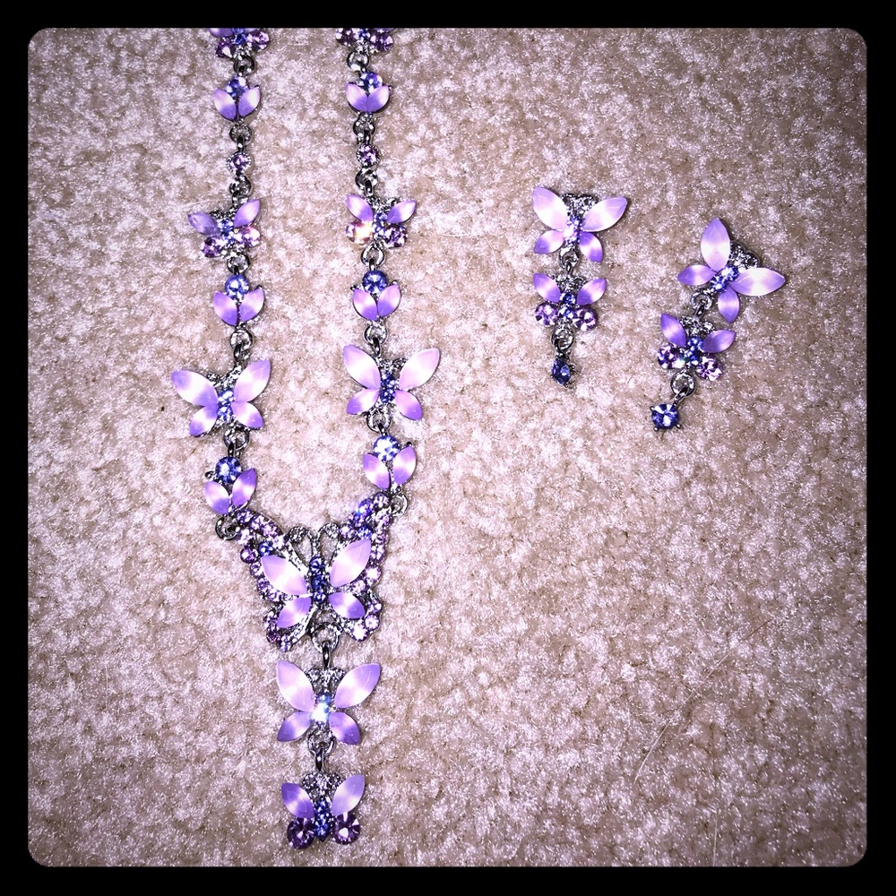 Boutique ✨Rare Unique LIMITED EDITION!🦋